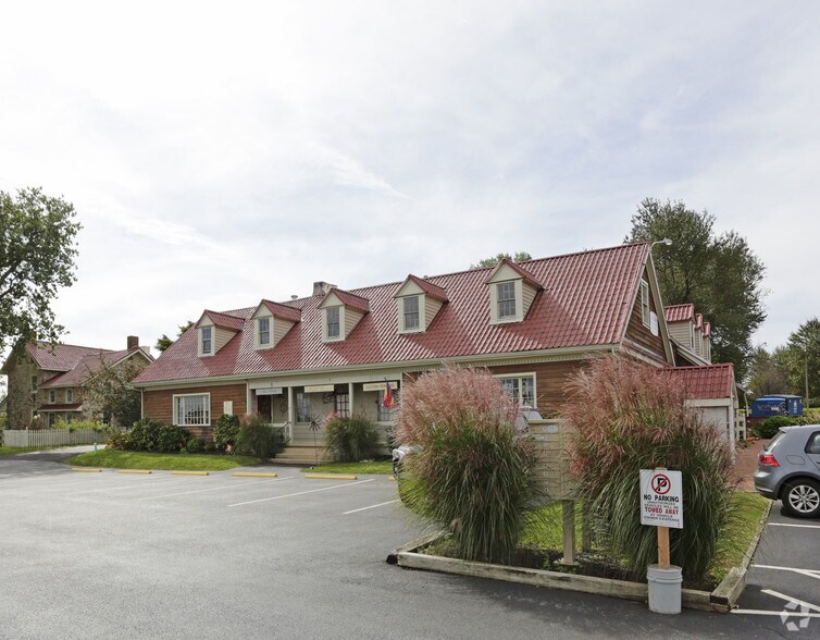 213 Pottstown Pike, Chester Springs, PA for sale - Primary Photo - Image 1 of 1