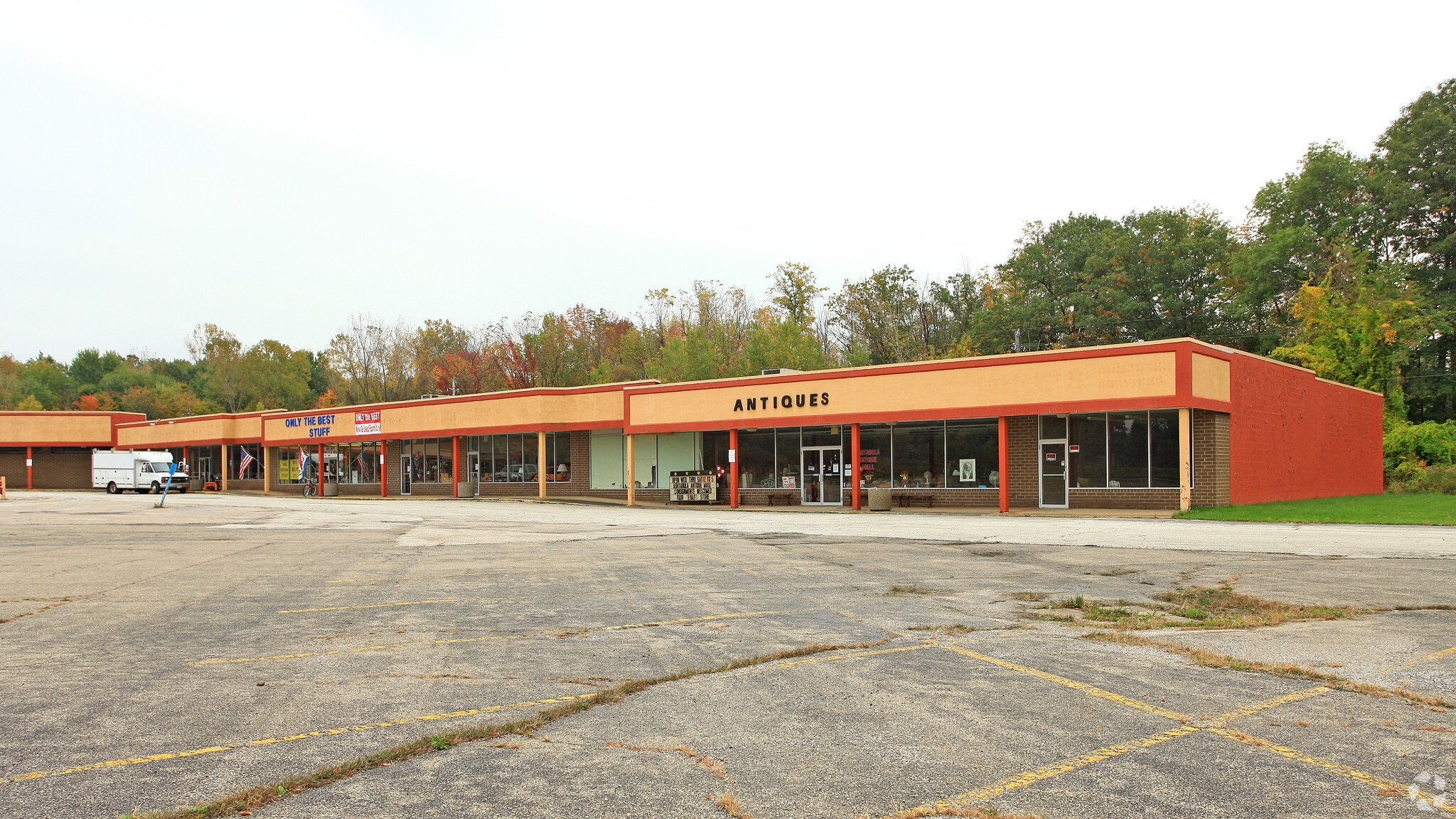 4876-4890 N Ridge Rd, Ashtabula, OH for sale Primary Photo- Image 1 of 1