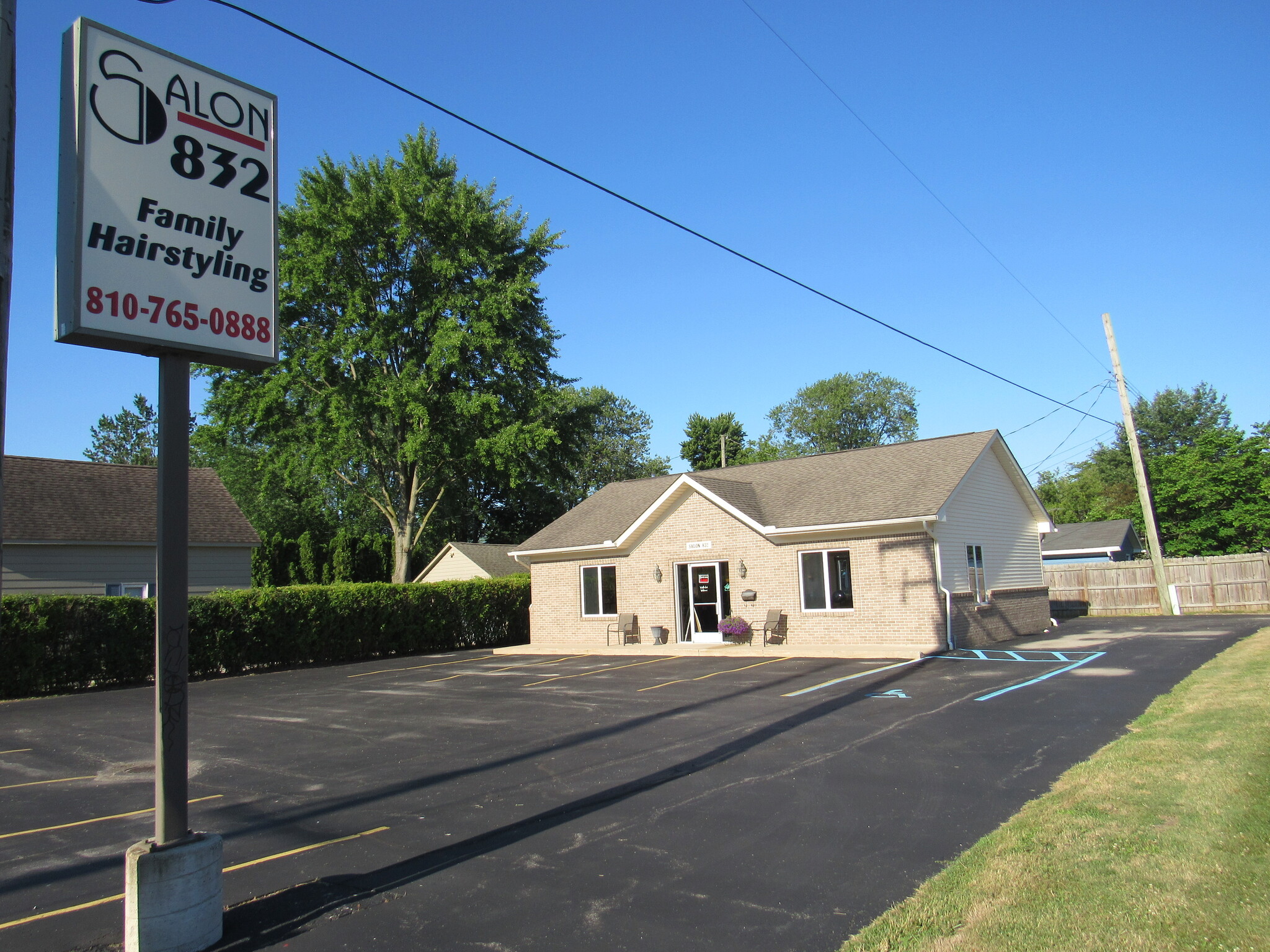 832 S Parker St, Marine City, MI for sale Primary Photo- Image 1 of 1