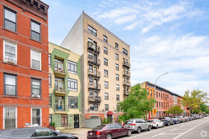 800-802 Bergen St, Brooklyn, NY for sale - Primary Photo - Image 1 of 4