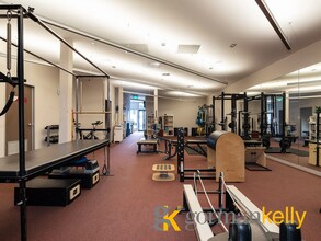 626 Glenferrie Rd, Hawthorn for lease Interior Photo- Image 2 of 6