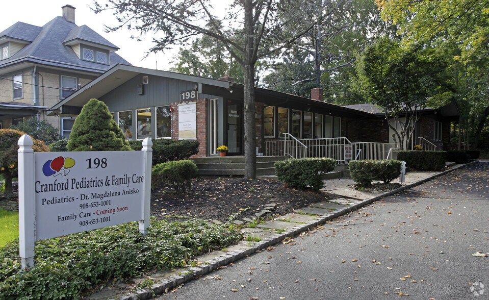 198 North Ave E, Cranford, NJ for lease - Primary Photo - Image 1 of 41