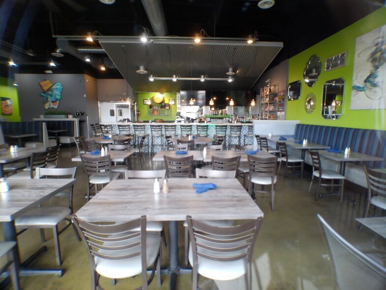 2470-2570 S Val Vista Dr, Gilbert, AZ for lease - Building Photo - Image 3 of 6