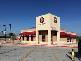 3201 Commercial Cir, New Braunfels TX - Drive Through Restaurant