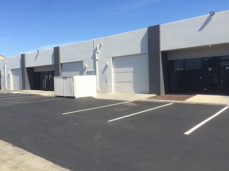 2985 Miraloma Ave, Anaheim, CA for lease - Building Photo - Image 3 of 8