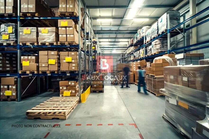 Flex in Vedène for lease - Building Photo - Image 3 of 3