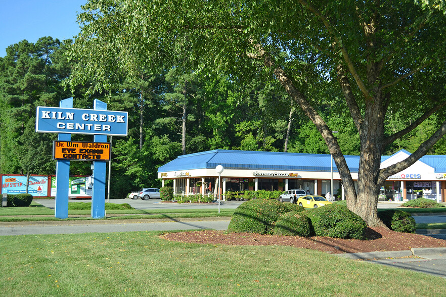 1215 George Washington Memoria Hwy, Yorktown, VA for lease - Building Photo - Image 1 of 4