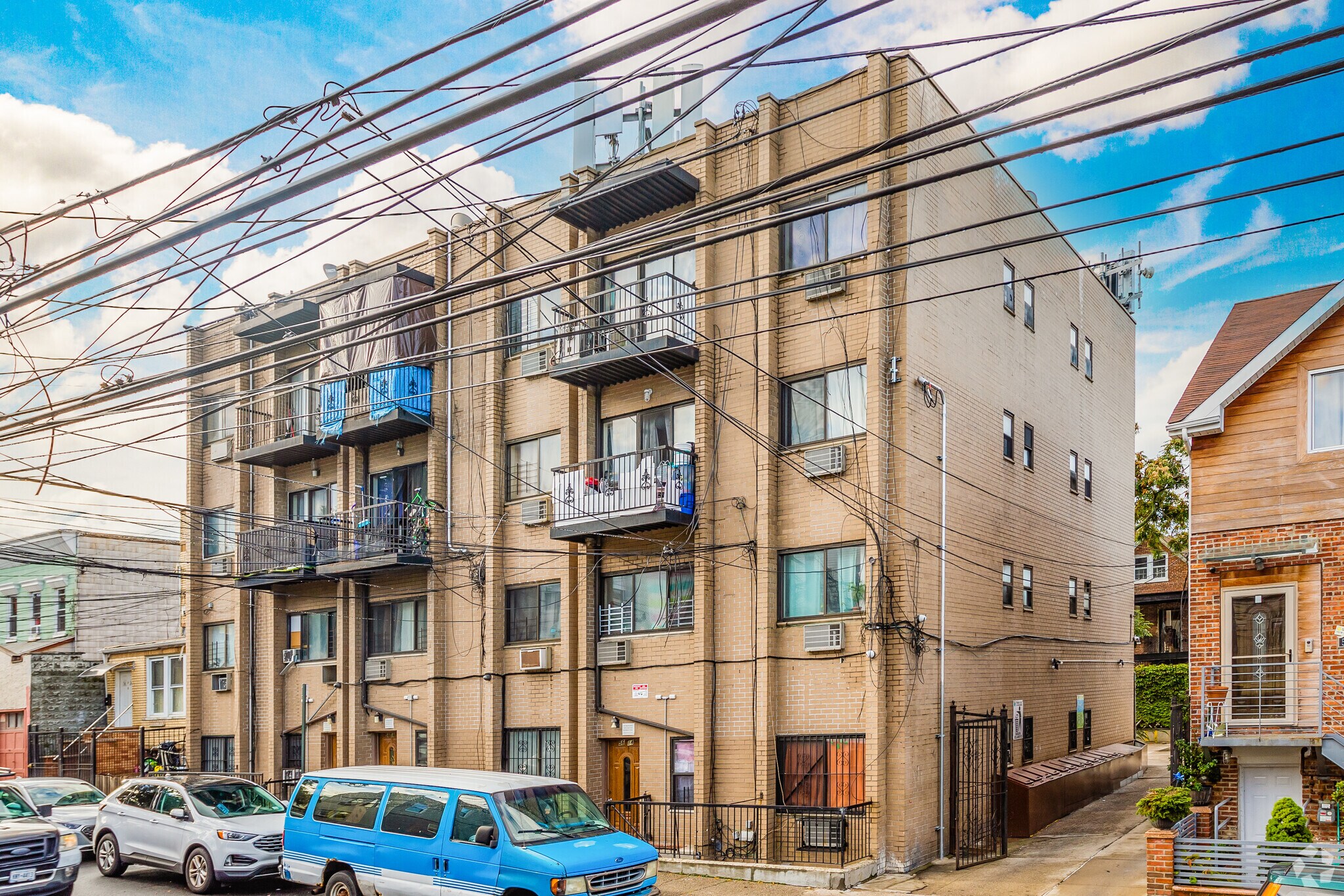 56-14 Waldron St, Flushing, NY for sale Primary Photo- Image 1 of 1