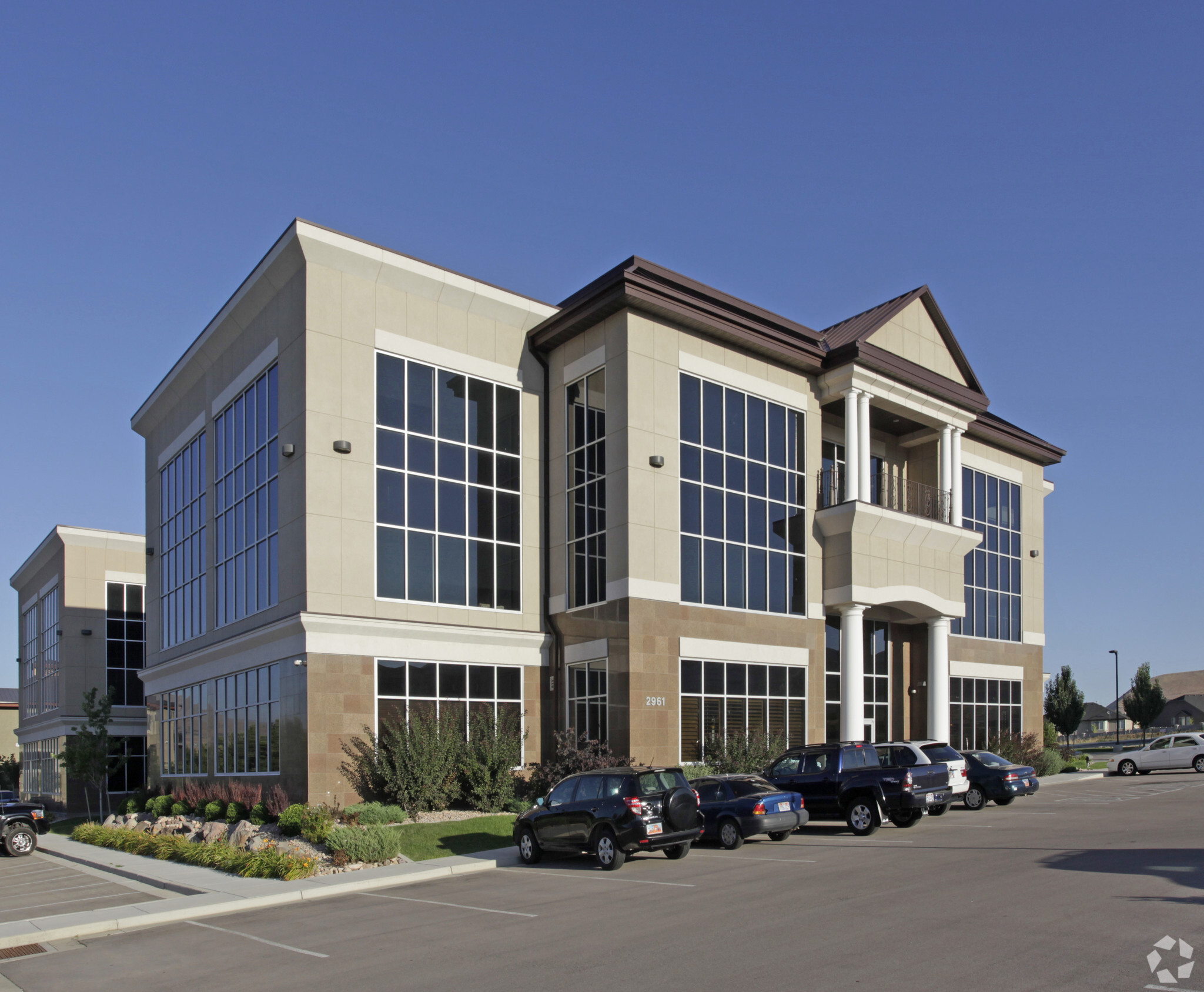 2961 W Maple Loop, Lehi, UT for lease Primary Photo- Image 1 of 6