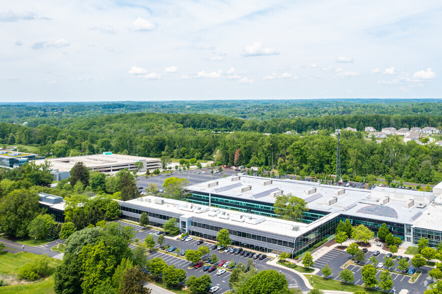 3809 West Chester Pike, Newtown Square, PA for lease - Aerial - Image 2 of 6