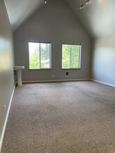 9445 NE Business Park Ln, Bainbridge Island, WA for lease Building Photo- Image 1 of 3