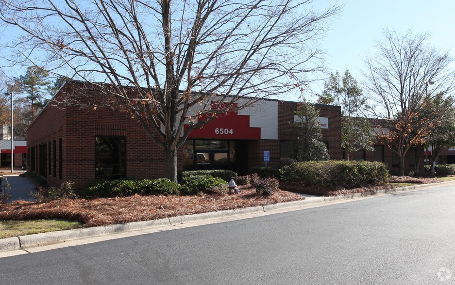 6512 Falls of Neuse Rd, Raleigh, NC for lease - Building Photo - Image 1 of 4