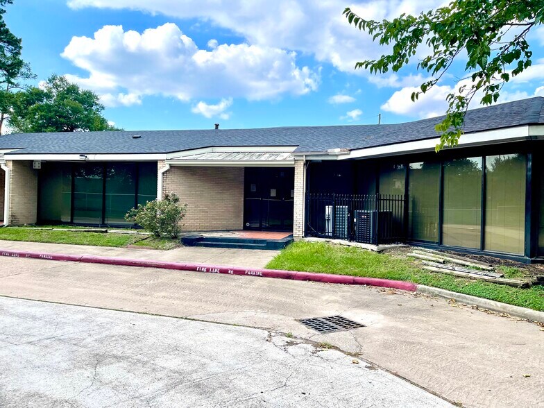 14423 Cornerstone Village Dr, Houston, TX 77014 - Office for Sale | LoopNet