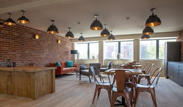 210 New Kings Rd, London for lease Building Photo- Image 1 of 34