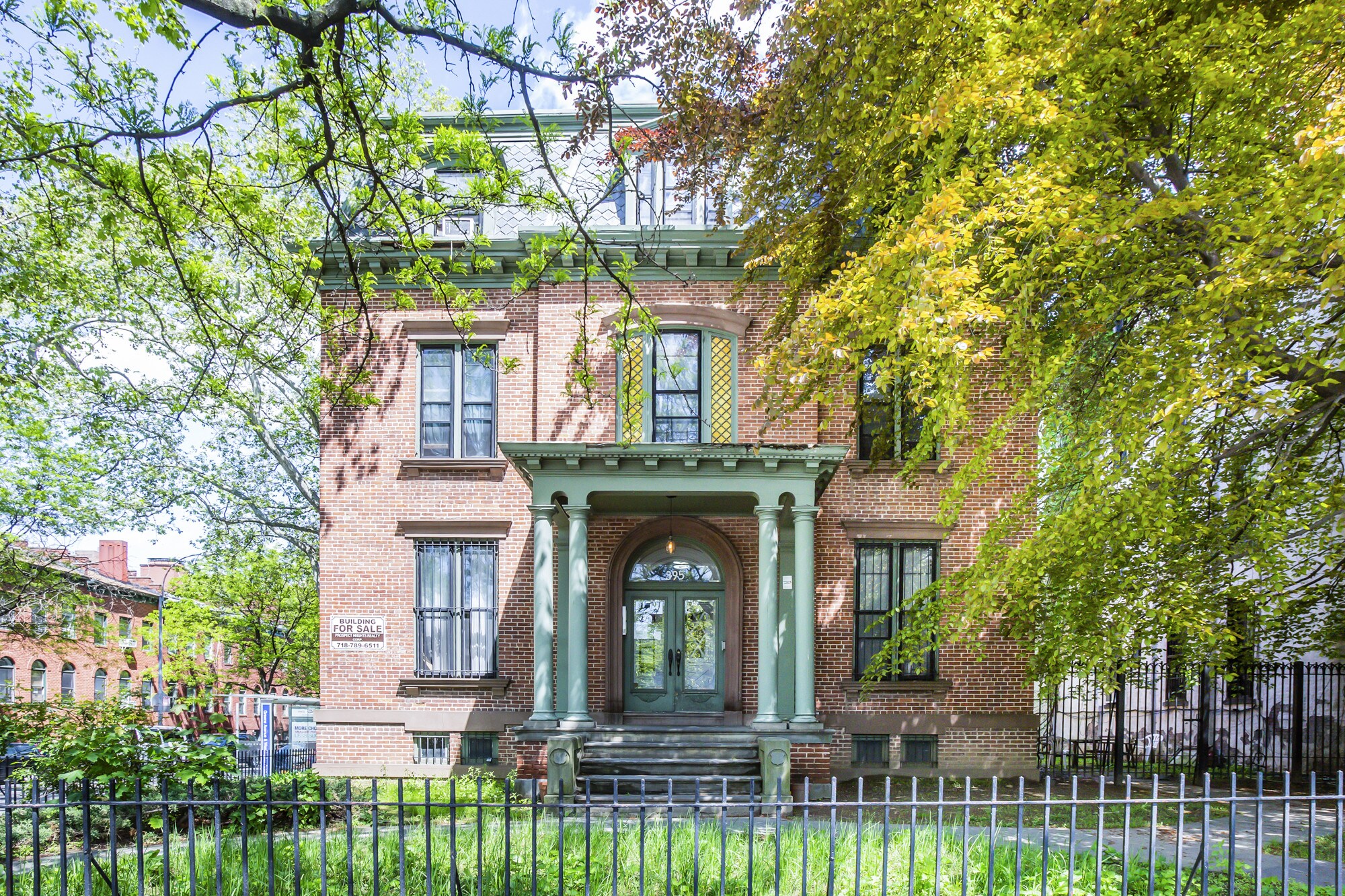 395 Washington Ave, Brooklyn, NY for sale Primary Photo- Image 1 of 1