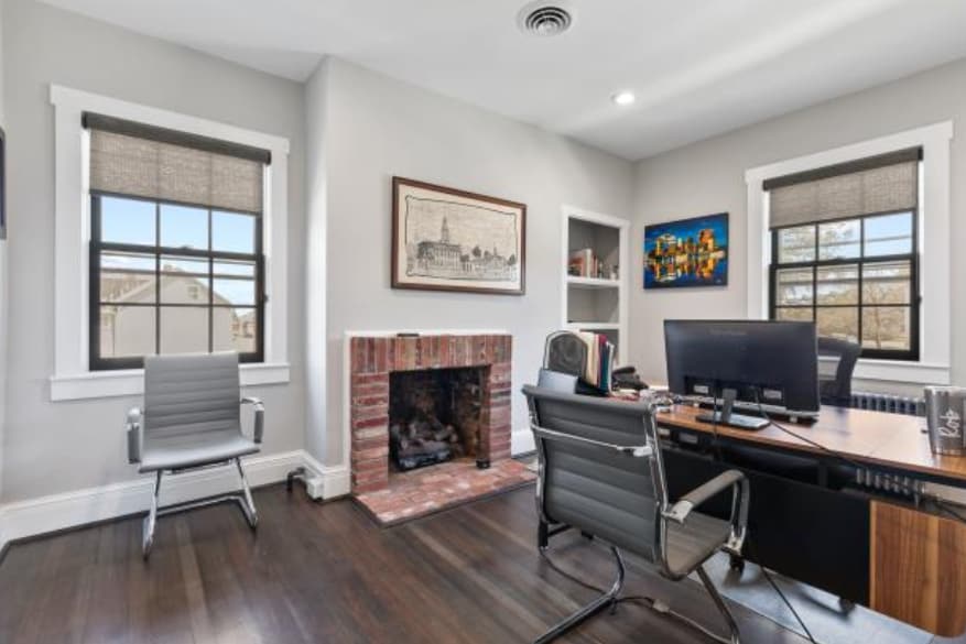 406 Main St, Reisterstown, MD for sale Interior Photo- Image 1 of 10