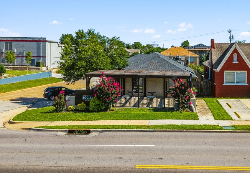1933 NW 23rd, Oklahoma City, OK for sale - Building Photo - Image 2 of 17