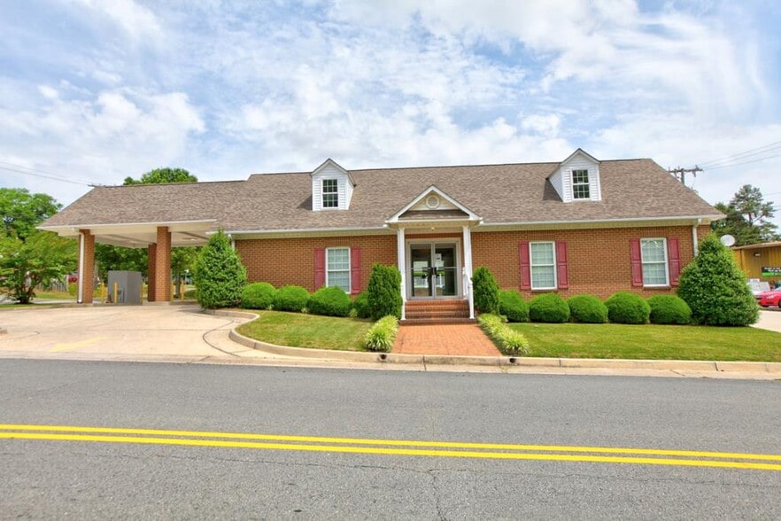 581 Madison St, Boydton, VA 23917