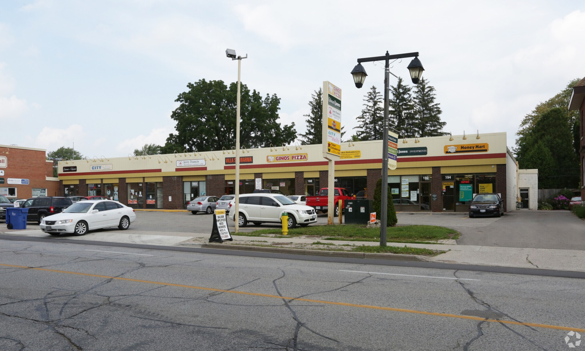 182-194 Ontario St, Stratford, ON for sale Primary Photo- Image 1 of 1