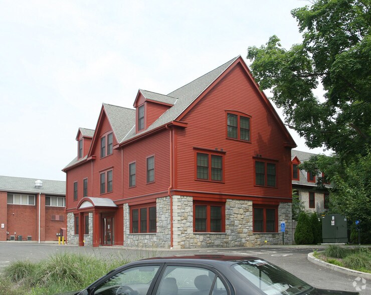 60 S Broad St, Milford, CT for lease - Building Photo - Image 2 of 13