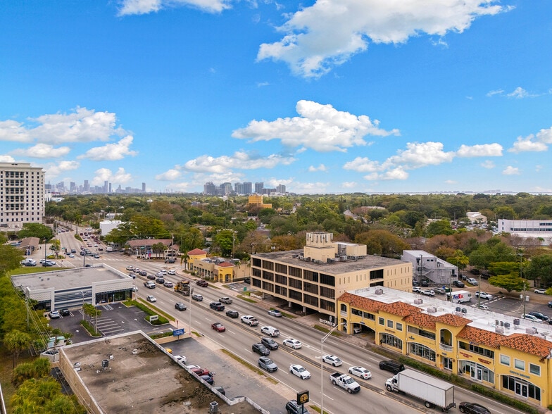 420 S Dixie Hwy, Coral Gables, FL for sale - Building Photo - Image 2 of 18