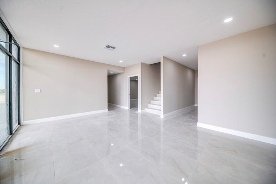 14480 W I-20, Odessa, TX for lease - Interior Photo - Image 2 of 89