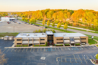 7743 Grand River Ave, Brighton, MI - aerial  map view