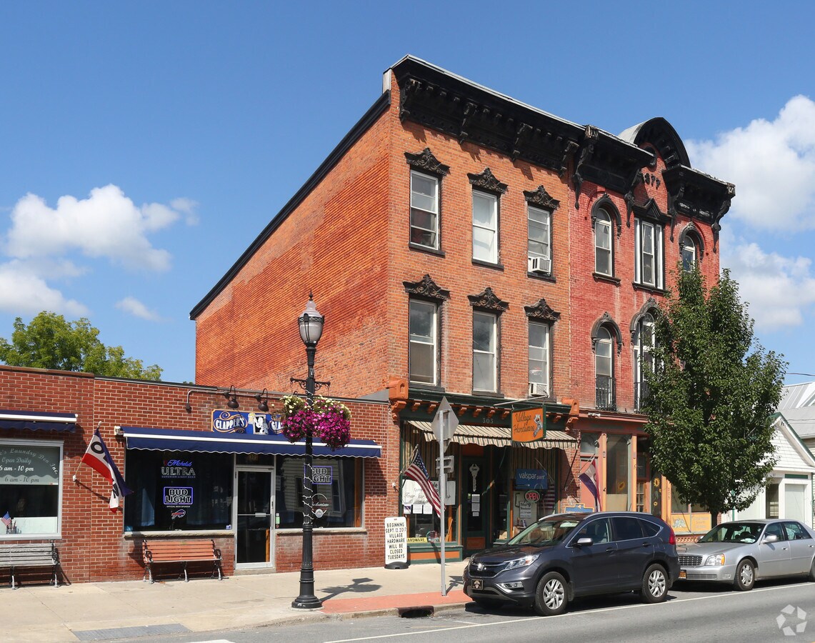 303 Main St, Schoharie, NY 12157