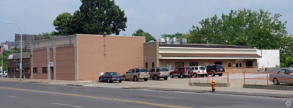 317-329 W Onondaga St, Syracuse, NY for sale - Primary Photo - Image 1 of 1