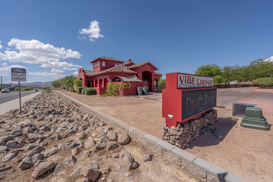 3015 Hualapai Mountain Rd, Kingman, AZ for sale - Building Photo - Image 2 of 48