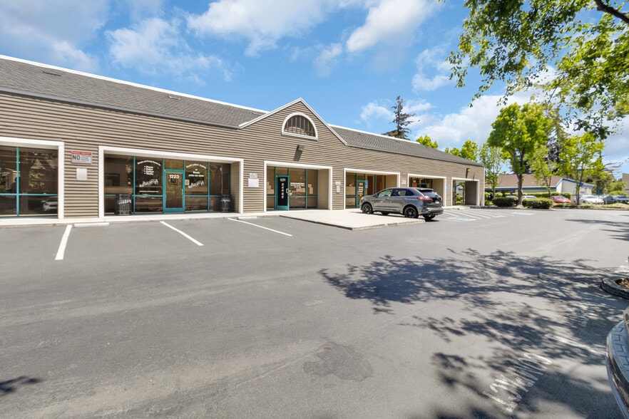 1205-1247 S Park Victoria Dr, Milpitas, CA for sale - Building Photo - Image 3 of 43
