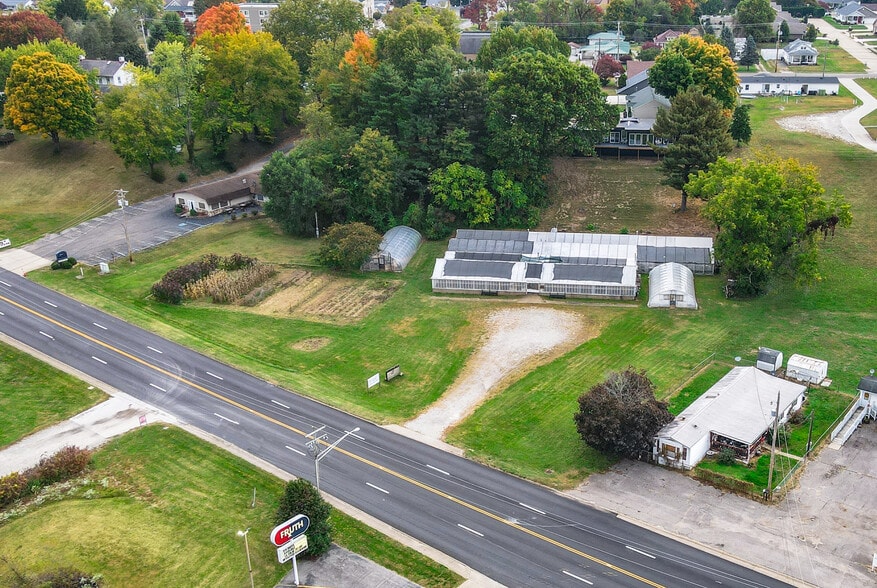 1414 Washington, Belpre, OH 45714