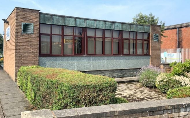 3-5 Rough Hey Rd, Grimsargh for sale Primary Photo- Image 1 of 1