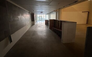 730 S Los Angeles St, Los Angeles, CA for lease Interior Photo- Image 2 of 2