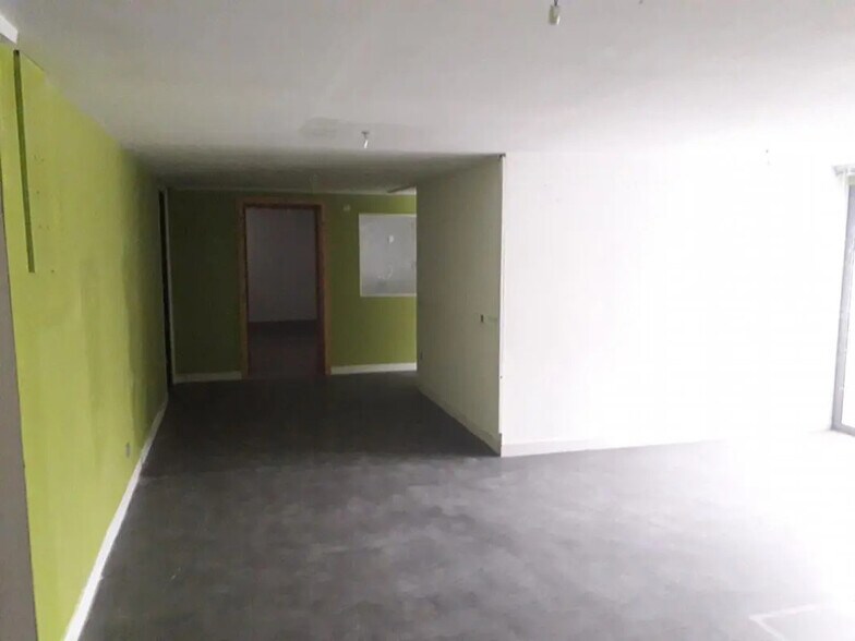 Flex in Beure for lease - Building Photo - Image 3 of 6