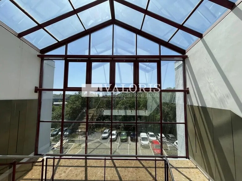 Office in Dardilly for sale - Interior Photo - Image 2 of 22