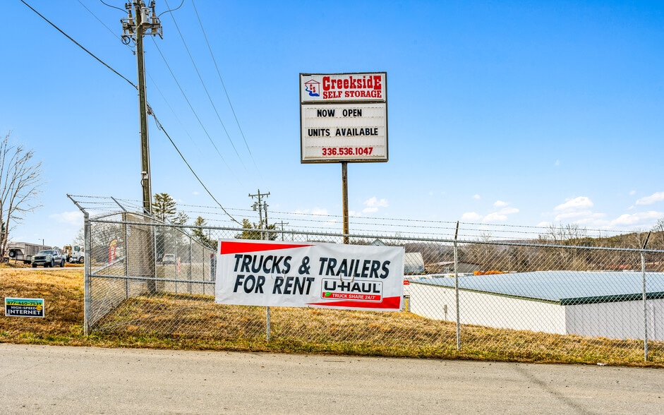Creekside Self Storage Portfolio portfolio of 2 properties for sale on LoopNet.com - Building Photo - Image 3 of 7