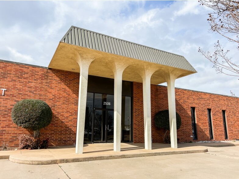 2506 Shepherds Gln, Wichita Falls, TX for lease - Building Photo - Image 3 of 14