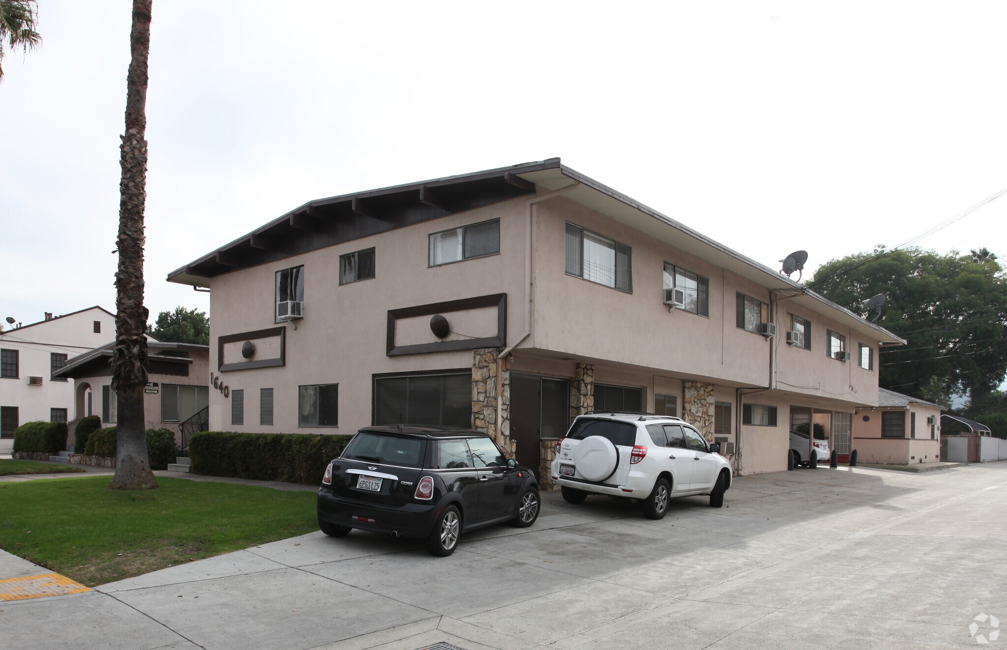 1640 Lake St, Glendale, CA for sale Primary Photo- Image 1 of 10