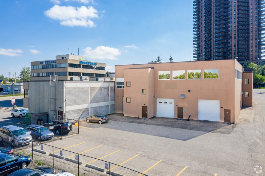 9715 Horton Rd SW, Calgary, AB for lease - Building Photo - Image 2 of 9