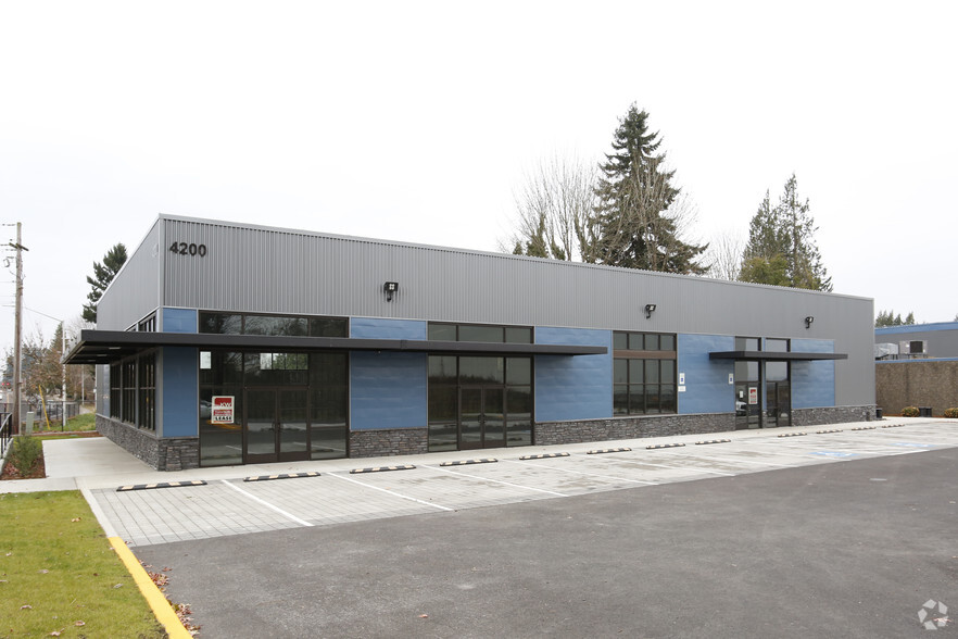 4200 NW Fruit Valley Rd, Vancouver, WA for lease - Primary Photo - Image 1 of 10