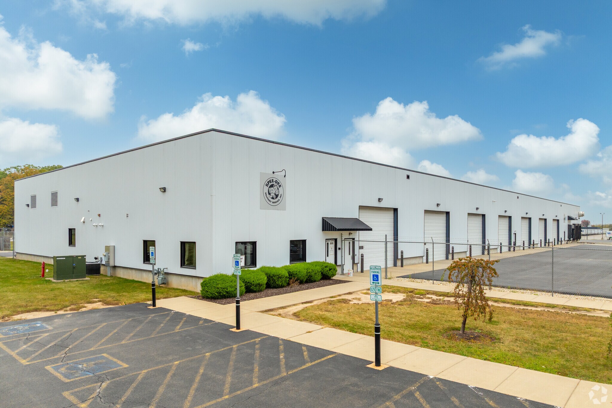 5010 Sandy Hollow Rd, Rockford, IL for sale Primary Photo- Image 1 of 1