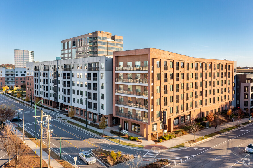 1115 Springwood Connector, Atlanta, GA for sale - Building Photo - Image 1 of 1