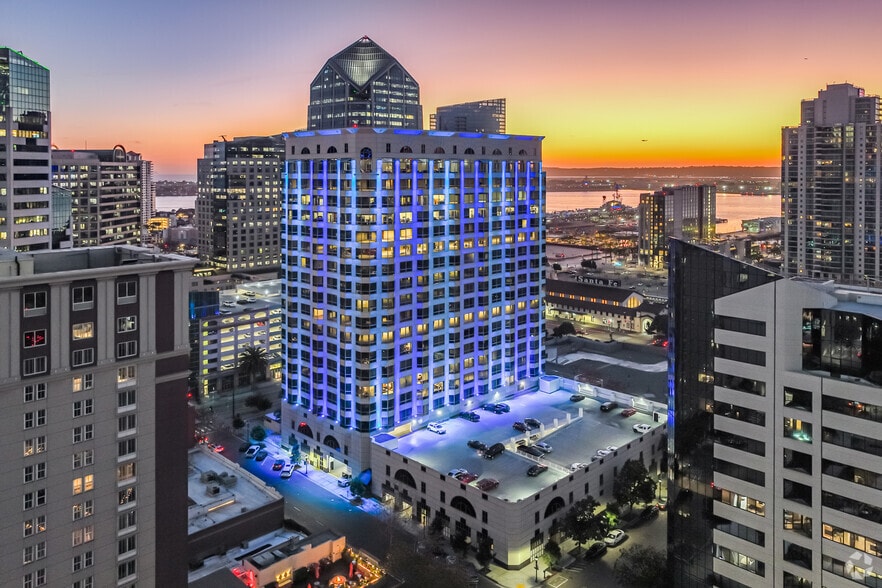 550 W C St, San Diego, CA for lease - Building Photo - Image 2 of 16