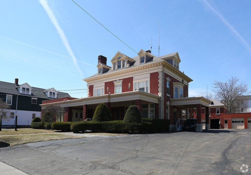 45 Oak St, Binghamton, NY for sale - Primary Photo - Image 1 of 1
