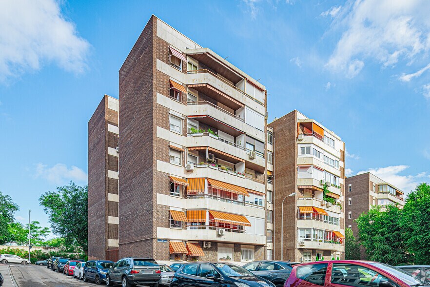 in Madrid, Madrid for sale - Primary Photo - Image 1 of 1