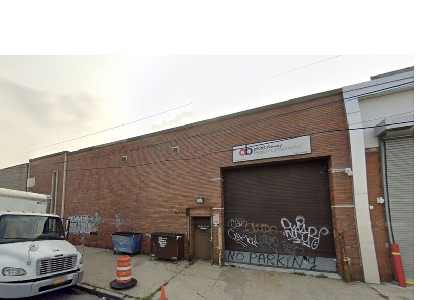 4345 9th St, Long Island City, NY for lease - Building Photo - Image 2 of 3