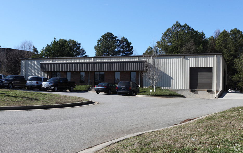 7550 Industrial Ct, Alpharetta, GA for sale - Primary Photo - Image 1 of 1