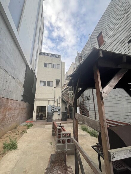 610 14th St, Oakland, CA for sale - Building Photo - Image 3 of 10