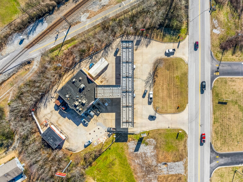 109 Sequoyah Rd, Soddy Daisy, TN for sale - Building Photo - Image 2 of 9